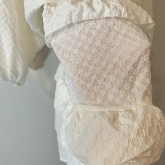 Ruffled White Mini Dress with Puffy Sleeves Size S - Summer Wedding Shower - Picture 8 of 16